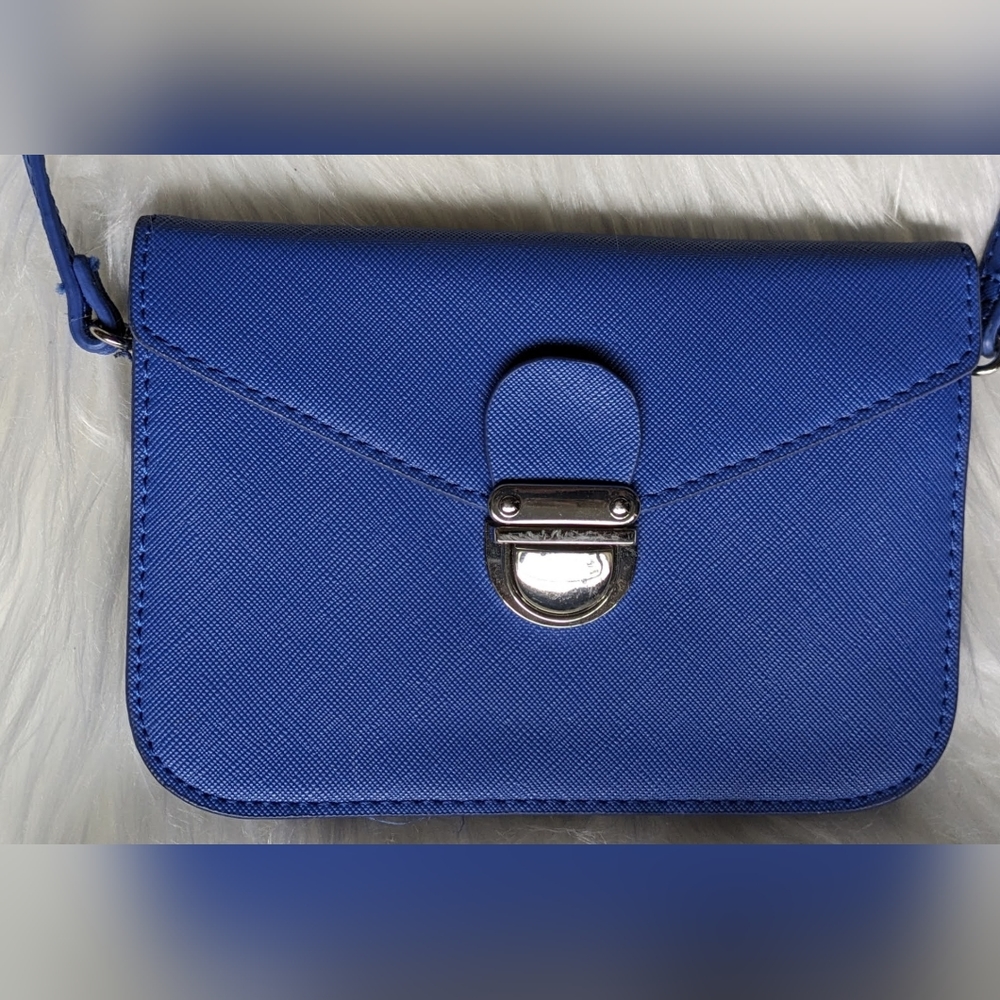 GUC Express cobalt blue small faux saffiano leather silver tone front closure